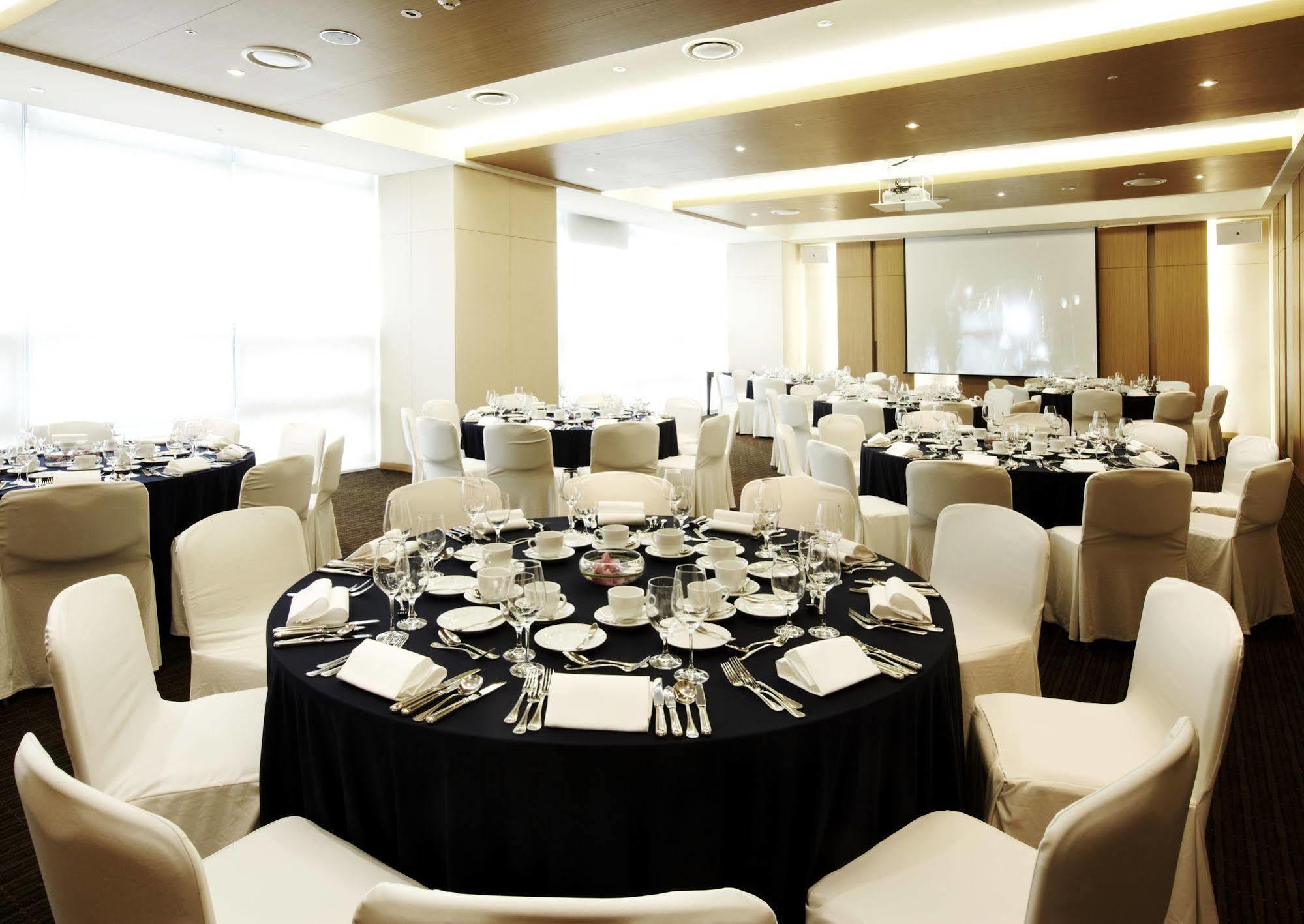 The Classic 500 Pentaz Executive Aparthotel